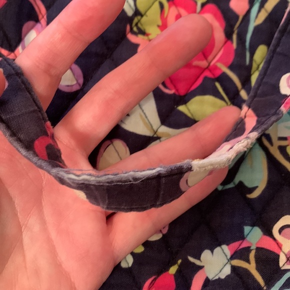 Vera Bradley Tote **Retired Print** - Picture 3 of 6